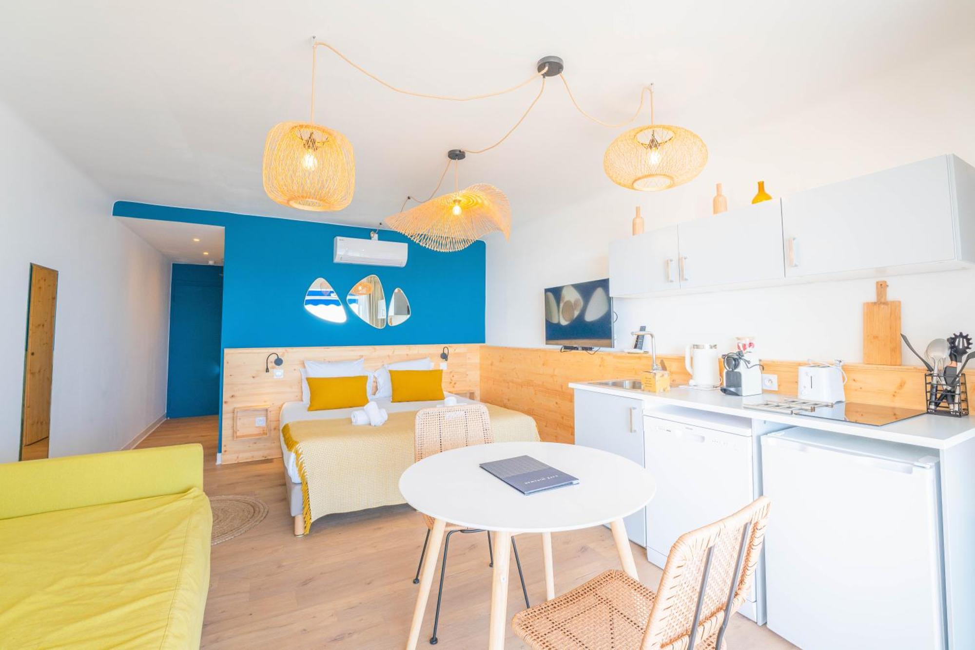 Hotel Cafe Miramar Le Grau-du-Roi Zewnętrze zdjęcie