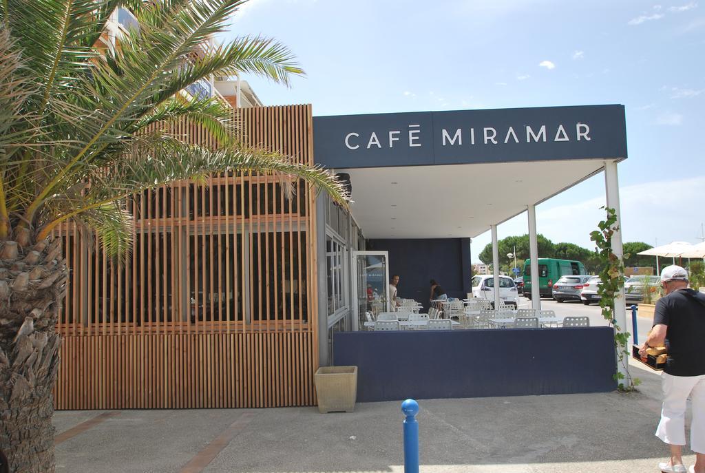 Hotel Cafe Miramar Le Grau-du-Roi Zewnętrze zdjęcie