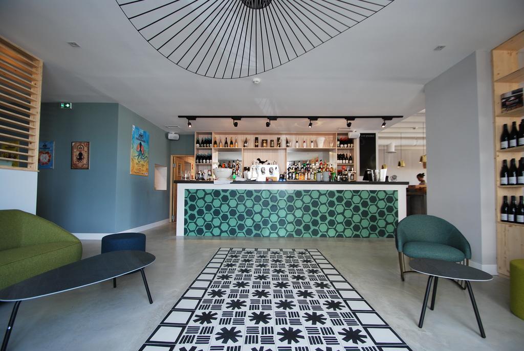 Hotel Cafe Miramar Le Grau-du-Roi Zewnętrze zdjęcie