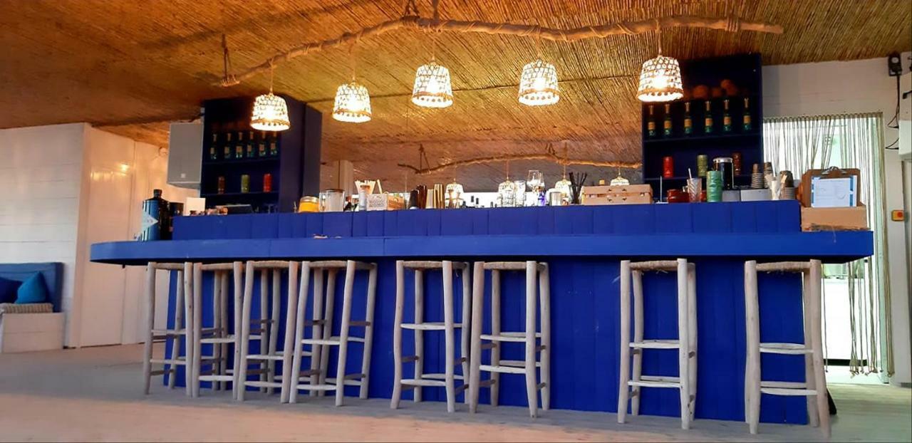 Hotel Cafe Miramar Le Grau-du-Roi Zewnętrze zdjęcie